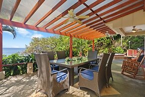 Bahia Pez Vela Resort