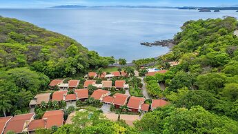 Bahia Pez Vela Resort