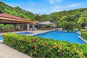 Bahia Pez Vela Resort