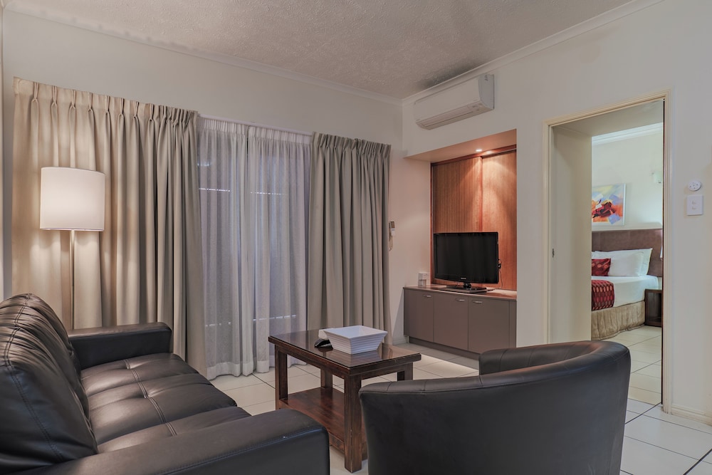 Southern Cross Atrium Apartments