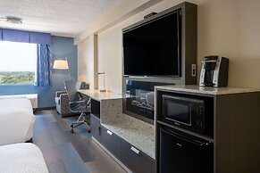 Days Hotel by Wyndham North Bergen /NYC Area