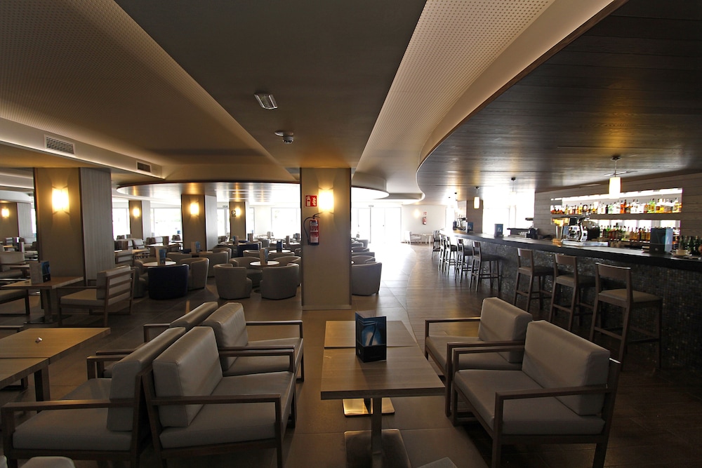 BG Hotel Tonga Tower