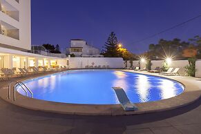 Carcavelos Beach Hotel