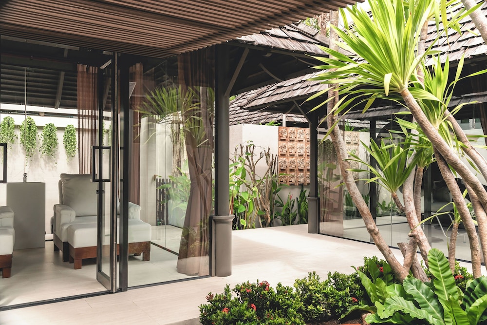 Layana Resort and Spa