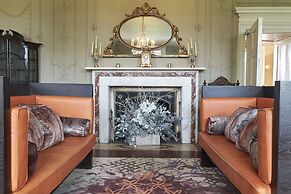 Stoke Place Hotel