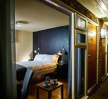 Stoke Place Hotel