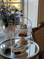 Stoke Place Hotel