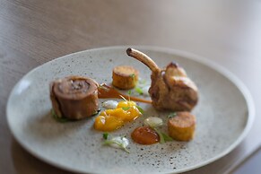 Stoke Place Hotel