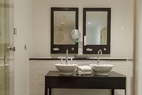 Stoke Place Hotel