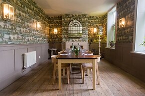 Stoke Place Hotel
