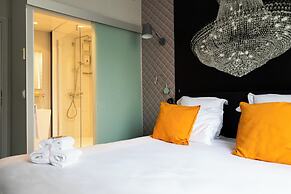 Porte de Versailles Hotel