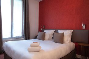 Porte de Versailles Hotel