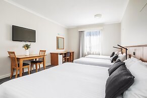 Metro Hotel Perth City