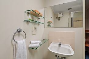 Metro Hotel Perth City