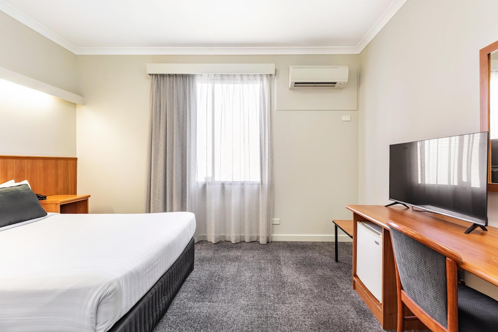 Metro Hotel Perth City