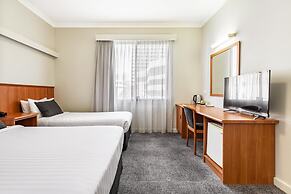 Metro Hotel Perth City