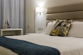 Carvi Beach Hotel