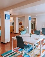 Carvi Beach Hotel
