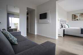 Carvi Beach Hotel