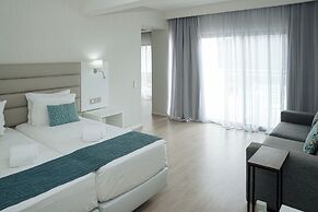 Carvi Beach Hotel