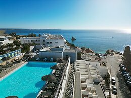 Carvi Beach Hotel