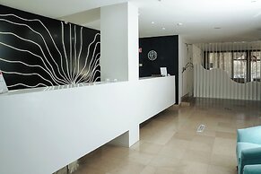 Carvi Beach Hotel