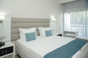 Carvi Beach Hotel