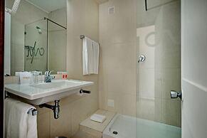 Carvi Beach Hotel