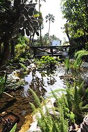 Hotel Parque Tropical