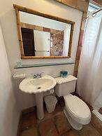 Acacia Boutique Hotel