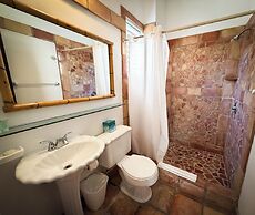 Acacia Boutique Hotel