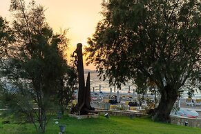Dionysos Hotel