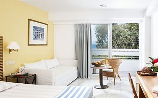 Dionysos Hotel