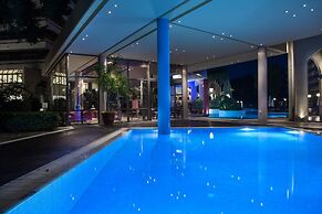 Dionysos Hotel
