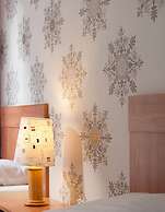 Rho Hotel