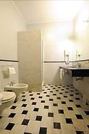 Hotel President