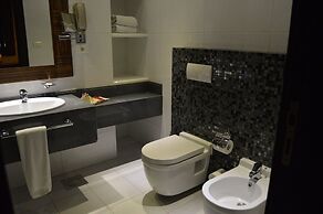 Markazia Suites