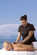 Apostolata Island Resort & Spa