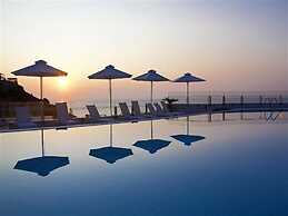 Apostolata Island Resort & Spa