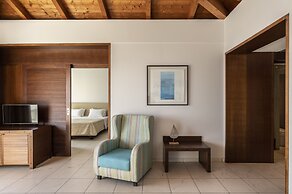 Apostolata Island Resort & Spa