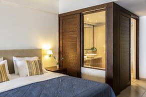 Apostolata Island Resort & Spa