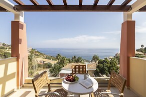 Apostolata Island Resort & Spa