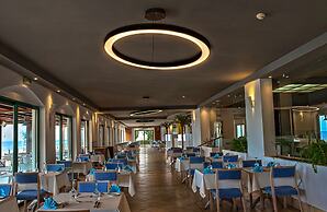 Apostolata Island Resort & Spa