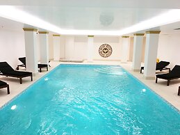 Theoxenia Palace Hotel