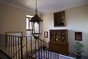 Parador De Avila