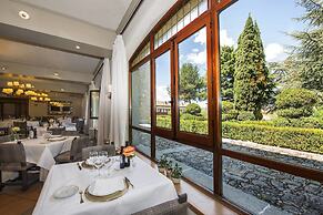 Parador De Avila