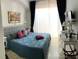 Bougainville Luxury Boutique Hotel