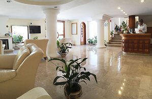 Bougainville Luxury Boutique Hotel