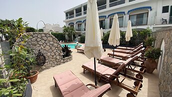 Bougainville Luxury Boutique Hotel