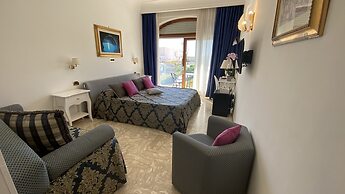 Bougainville Luxury Boutique Hotel